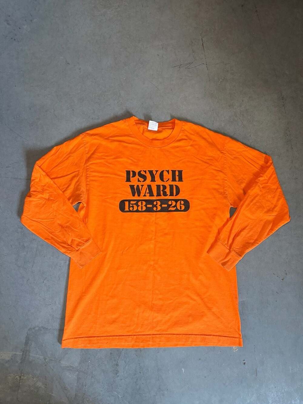 Alstyle Psych Ward longe sleeve